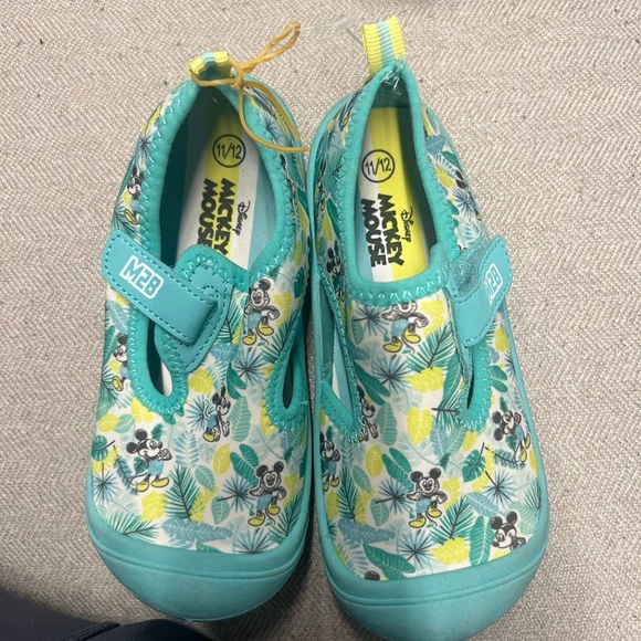 Disney Kids Water Shoes - Teal and Yellow - Picture 8 of 9